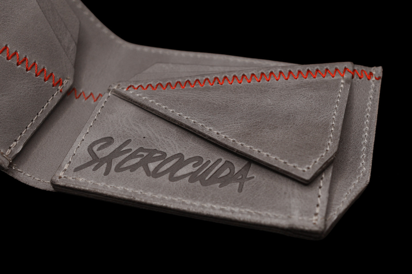 Skerocuda Earl Grey wallet